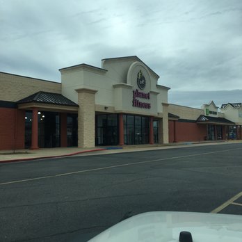 Planet Fitness - Gyms Near Me - Rogers, Arkansas Planet Fitness - Gyms Near Me - Rogers, Arkansas
