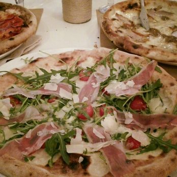 Mama - Pizza Near Me - Barcelona, B Mama - Pizza Near Me - Barcelona, B