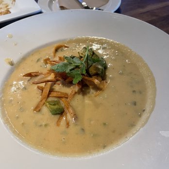 Yard House - New American Near Me - Costa Mesa, California