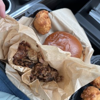 BBQ Kitch'n - Barbeque Near Me - Anchorage, Alaska