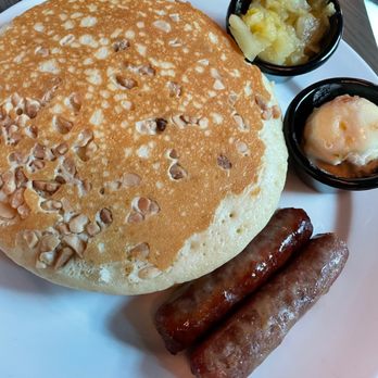 Kona Cafe - Macadamia Nut Pancakes with Sausage - Sushi Bars Near Me - Lake Buena Vista, Florida