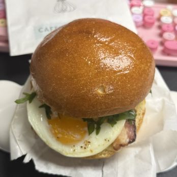 Cafe d’Avignon - Dekalb Market Hall - BEC - Breakfast & Brunch Near Me - Brooklyn, New York