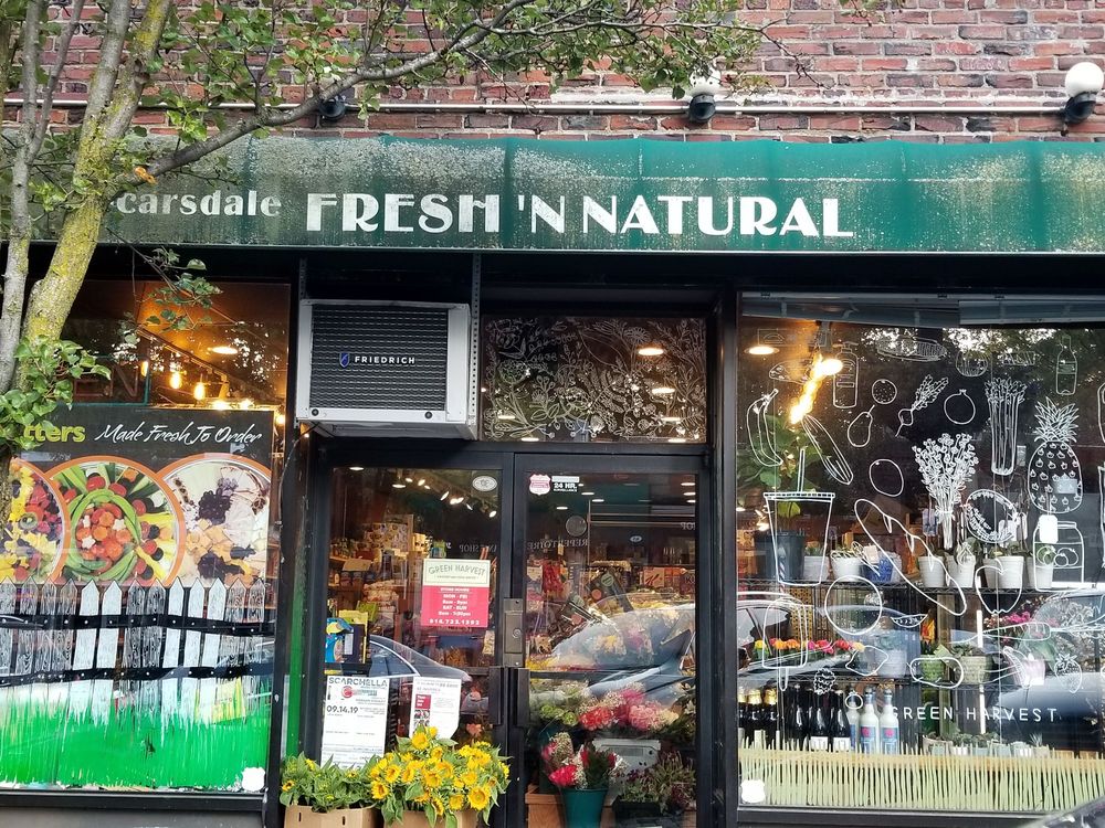 Scarsdale Fresh & Natural Logo