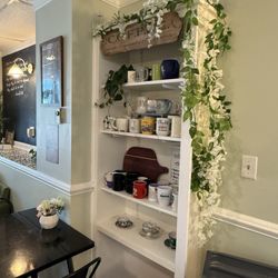 Gali’s Cafe - Inside