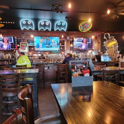 Celina’s Sports Bar & Grill