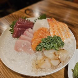 Sushi Masa Japanese Restaurant - Tuna, escolar, yellowtail, salmon, shrimp, and scallop sashimi