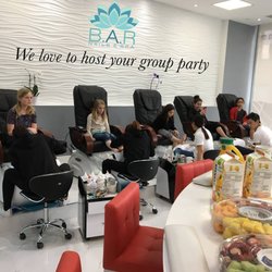 #nailsalonindowntown, #grouppartyhosting, #bestnailspotdowntown