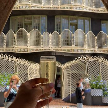 Casa Batlló - Landmarks & Historical Buildings Near Me - Barcelona, B Casa Batlló - Landmarks & Historical Buildings Near Me - Barcelona, B