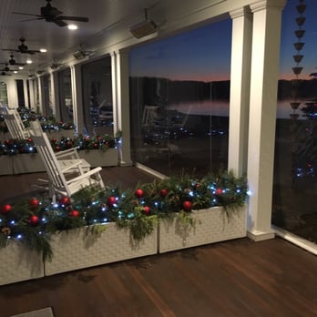 Hotel Walloon - Some of the lower rooms have their own outside Rockingchair area. - Hotels Near Me - Walloon Lake, Michigan Hotel Walloon - Some of the lower rooms have their own outside Rockingchair area. - Hotels Near Me - Walloon Lake, Michigan