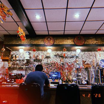Peking Mandarin - The bar - Chinese Near Me - Chicago, Illinois