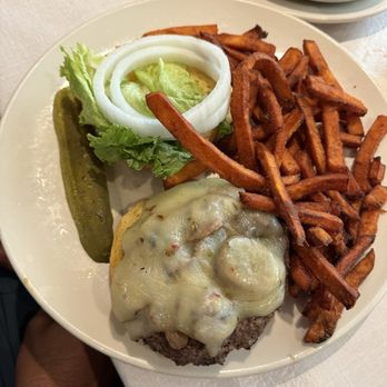 The Chop House - Steakhouses Near Me - Murfreesboro, Tennessee
