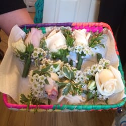 Elegant Flowers - The button holes & corsages