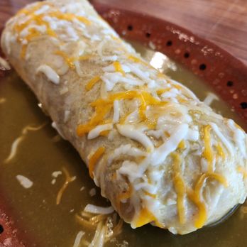 Taqueria Milagro - Super Burrito Carne Asada Wet Green Chile Sauce - Mexican Near Me - San Jose, California Taqueria Milagro - Super Burrito Carne Asada Wet Green Chile Sauce - Mexican Near Me - San Jose, California