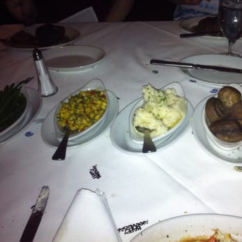 Ruth's Chris Steak House - Steakhouses Near Me - Memphis, Tennessee