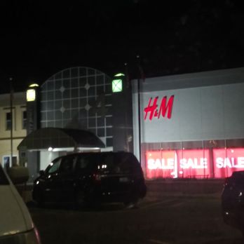 Ford City Mall - Shopping Centers Near Me - Chicago, Illinois