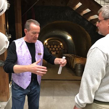 Eberle Winery - In the way to the cave with Dennis the wine educator - Wineries Near Me - Paso Robles, California Eberle Winery - In the way to the cave with Dennis the wine educator - Wineries Near Me - Paso Robles, California