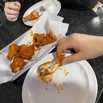 19th Hole Bar & Grill - Hot wings - Sports Bars Near Me - Needles, California 19th Hole Bar & Grill - Hot wings - Sports Bars Near Me - Needles, California