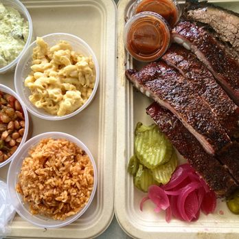 90 West Barbeque - Barbeque Near Me - San Antonio, Texas