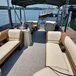Adventure Boat Rentals