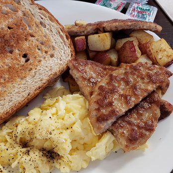 Everyday Joe's - Fluffiest eggs ever - Coffee & Tea Near Me - Bar Harbor, Maine