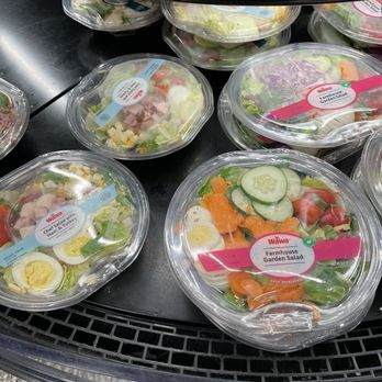 Wawa - Fresh looking salads - Convenience Stores Near Me - New Castle, Delaware Wawa - Fresh looking salads - Convenience Stores Near Me - New Castle, Delaware