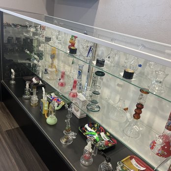 THE CLOUD HOUSE VAPE LOUNGE - NORTH HUNTINGDON - CLOSED - Updated May 2026  - 28 Photos - 12681 US 30, North Huntingdon, Pennsylvania - Vape Shops -  Phone Number