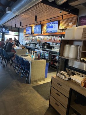 Bay Hill Tavern by null