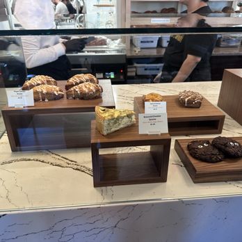 Crust & Crumb - Bakeries Near Me - Prospect, Kentucky