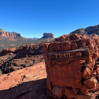 Cathedral Rock - Trail Marker - Hiking Near Me - Sedona, Arizona Cathedral Rock - Trail Marker - Hiking Near Me - Sedona, Arizona