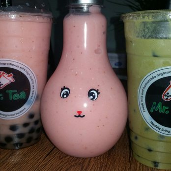 Mr Tea - Strawberry smoothie with boba and without. Strawberry green tea with extra matcha, honey, soy milk, and boba. Mmmm...heaven! - Bubble Tea Near Me - Las Vegas, Nevada Mr Tea - Strawberry smoothie with boba and without. Strawberry green tea with extra matcha, honey, soy milk, and boba. Mmmm...heaven! - Bubble Tea Near Me - Las Vegas, Nevada