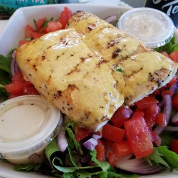 Kings View Cafe - Close up view of my Mahi Mahi Salad ($14.95) with a papaya seed dressing. - Cafes Near Me - Kapaau, Hawaii