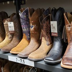 Ariat Outlet