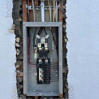 Slazik Electric - 200 amp panel upgrade - Electricians Near Me - Simi Valley, California Slazik Electric - 200 amp panel upgrade - Electricians Near Me - Simi Valley, California