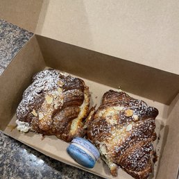 Almond Croissant