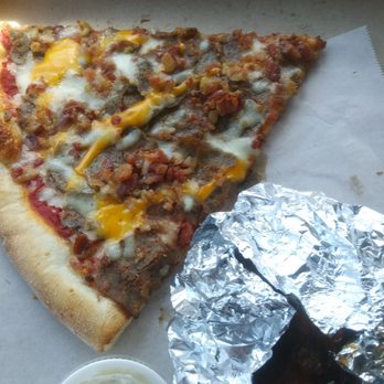 Brooklyn Express Pizza & Pasta - Cheeseburger slice and wings - Pizza Near Me - Irmo, South Carolina Brooklyn Express Pizza & Pasta - Cheeseburger slice and wings - Pizza Near Me - Irmo, South Carolina