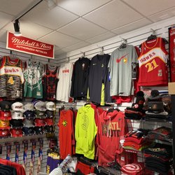 The Fans Wear - Atlanta - Atlanta Hawks NBA apparel and gifts items for fans