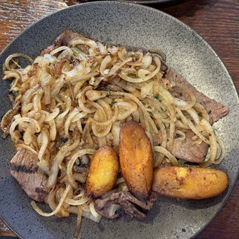 La Pollera De Mario - Bistec Encebollado - Colombian Near Me - Sunnyside, New York