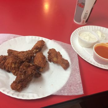 Highland Pizza - Wings are hot and tasty - Pizza Near Me - Highland Park, New Jersey Highland Pizza - Wings are hot and tasty - Pizza Near Me - Highland Park, New Jersey