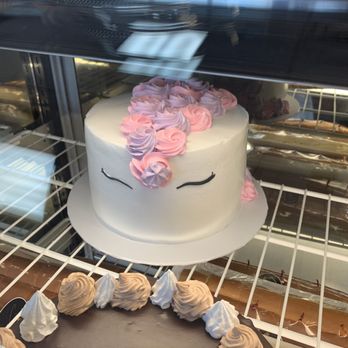 Caliz Cake Design - Bakeries Near Me - Miami, Florida