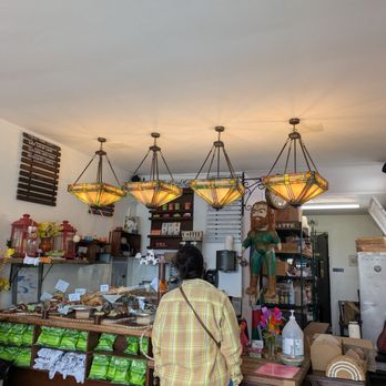 La 'Croque - Counter and baked goods display - Sandwiches Near Me - Long Beach, California