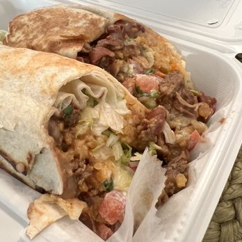 El Azteca Mexican Restaurant - Grilled Steak Burrito - Mexican Near Me - Mahwah, New Jersey El Azteca Mexican Restaurant - Grilled Steak Burrito - Mexican Near Me - Mahwah, New Jersey