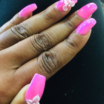 Cosmo Nail Bar - Yes! My nails are always perfect. Thank you Crystal for the creative design. - Nail Salons Near Me - Arlington, Texas Cosmo Nail Bar - Yes! My nails are always perfect. Thank you Crystal for the creative design. - Nail Salons Near Me - Arlington, Texas