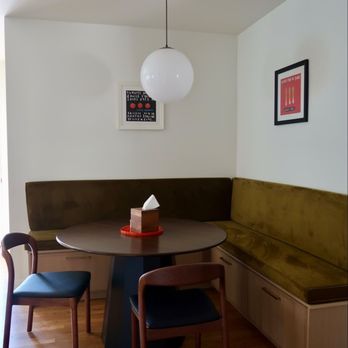 Metropolis Drafting & Construction - Breakfast nook - General Contractors Near Me - Los Angeles, California Metropolis Drafting & Construction - Breakfast nook - General Contractors Near Me - Los Angeles, California