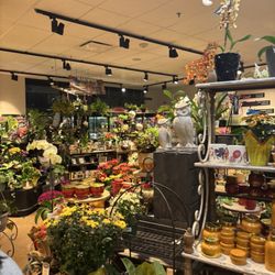 Harmons Neighborhood Grocer
