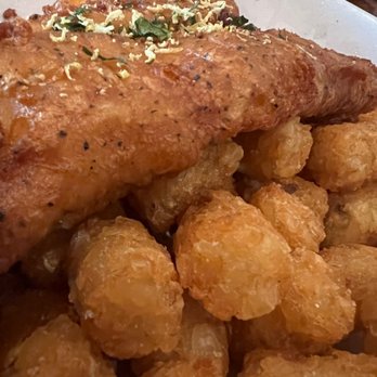 Duke's on 7 - Fish and Chips - Cocktail Bars Near Me - Minnetonka, Minnesota Duke's on 7 - Fish and Chips - Cocktail Bars Near Me - Minnetonka, Minnesota