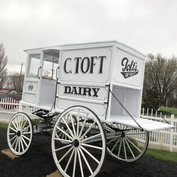 Toft Dairy & Ice Cream Parlor - OG! - Ice Cream & Frozen Yogurt Near Me - Sandusky, Ohio