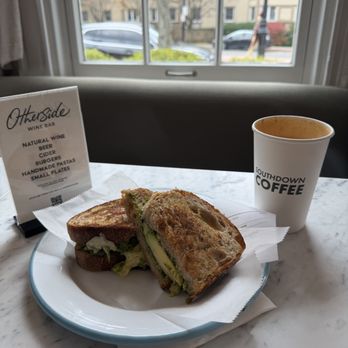 Southdown Coffee - Glen Cove - Pesto grilled cheese - Coffee Roasteries Near Me - Glen Cove, New York