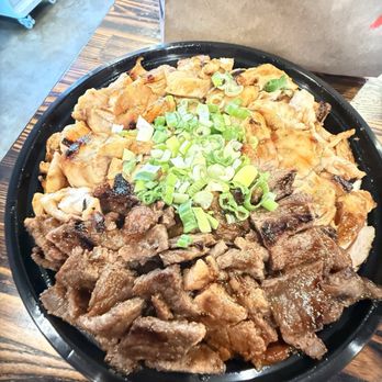Koala Grill - The regular beef and chicken bowl - Burgers Near Me - Tustin, California