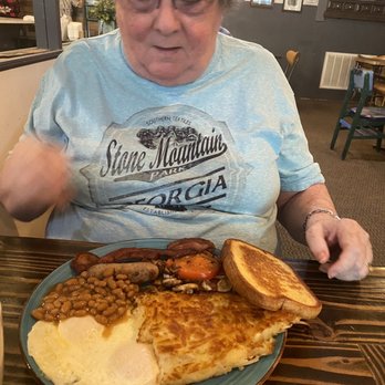 Heritage House Cafe - Full English Breakfast - Cafes Near Me - Vacaville, California Heritage House Cafe - Full English Breakfast - Cafes Near Me - Vacaville, California