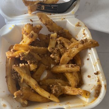 Classics on Crenshaw - Chili Cheese Fries - SMALL - Burgers Near Me - Gardena, California